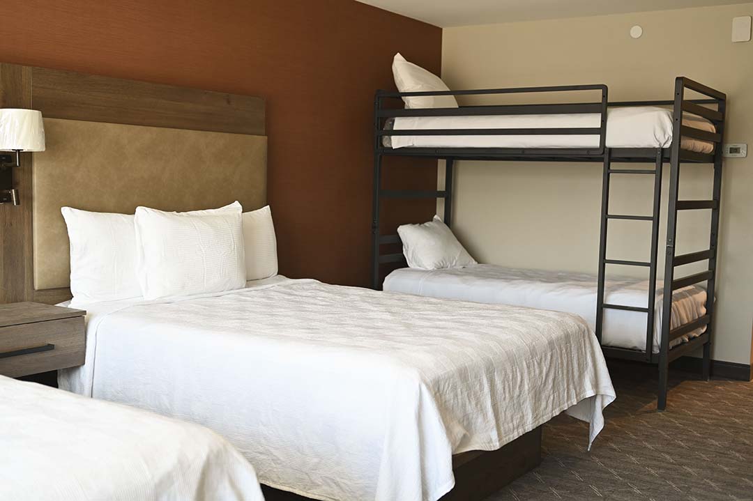 1883 Bunk feature 3