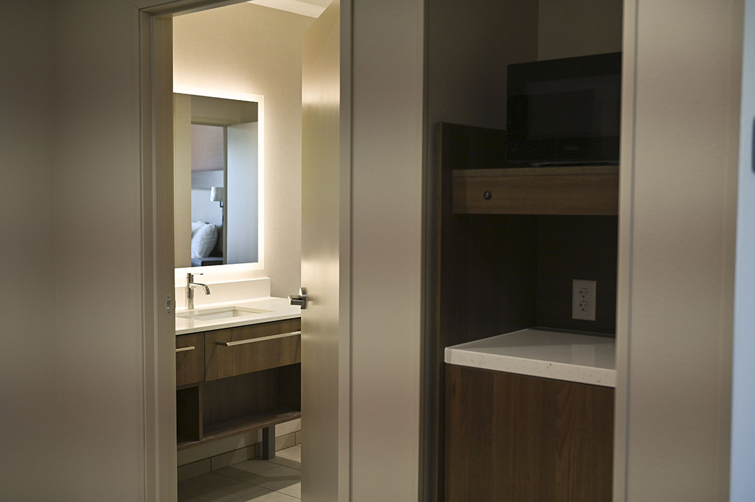 1883 King Suite 4