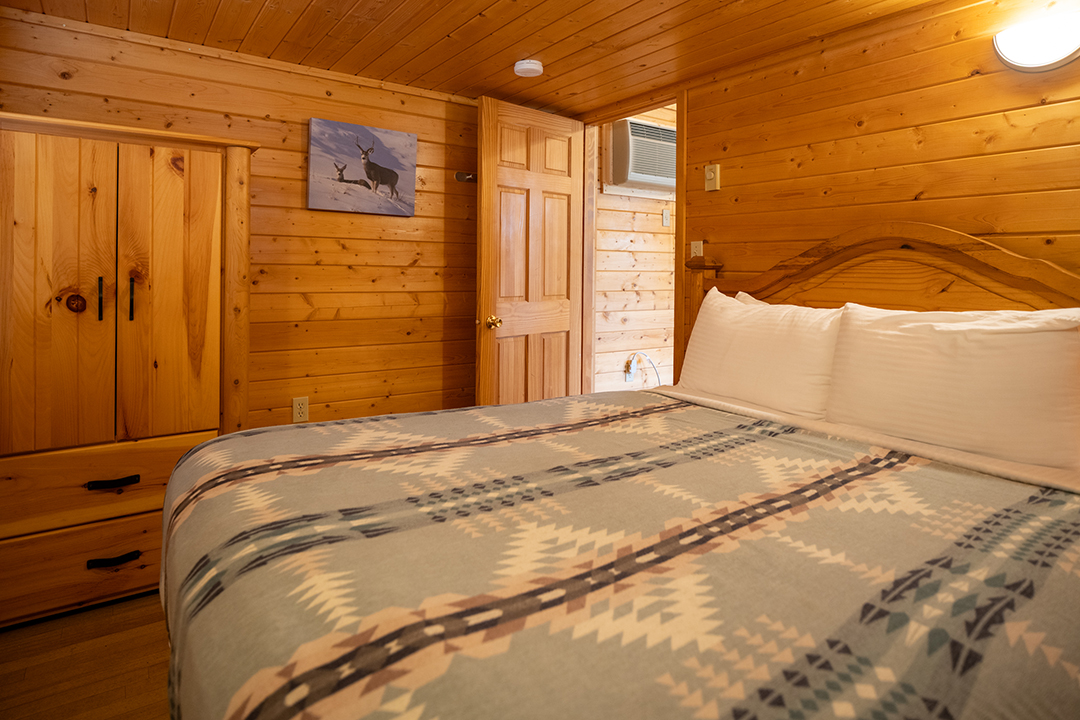 Campground Jones Cabin Feature Int 1