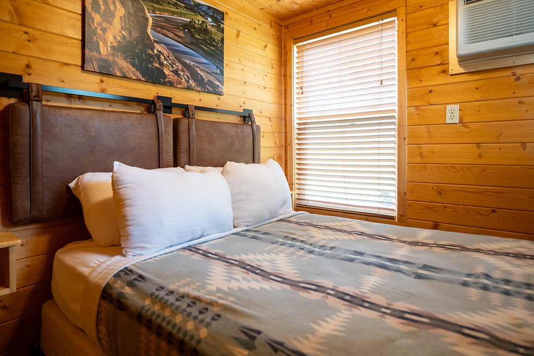 Campground Paddock Cabin Feature Int 3