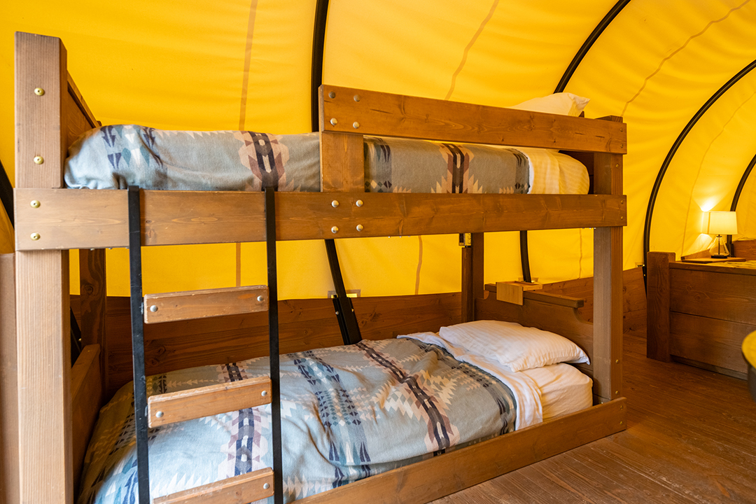 Campground Wagon Feature Int 1