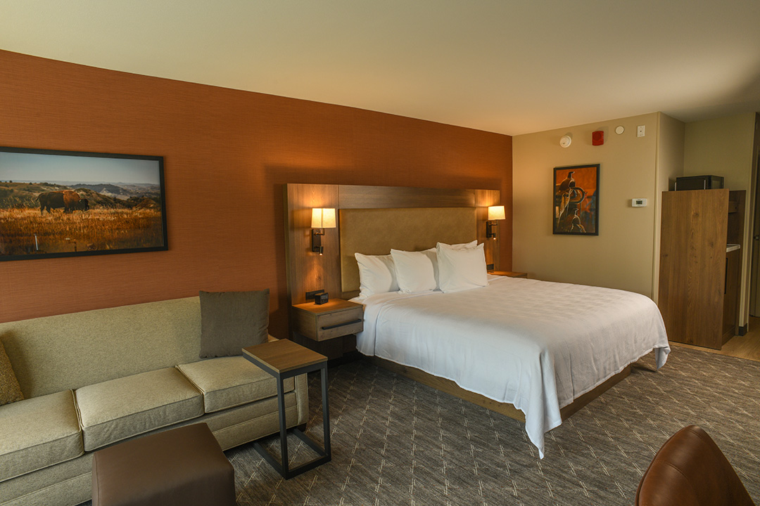 1883 Room 308 - King Room with Sofa Bed - 2611