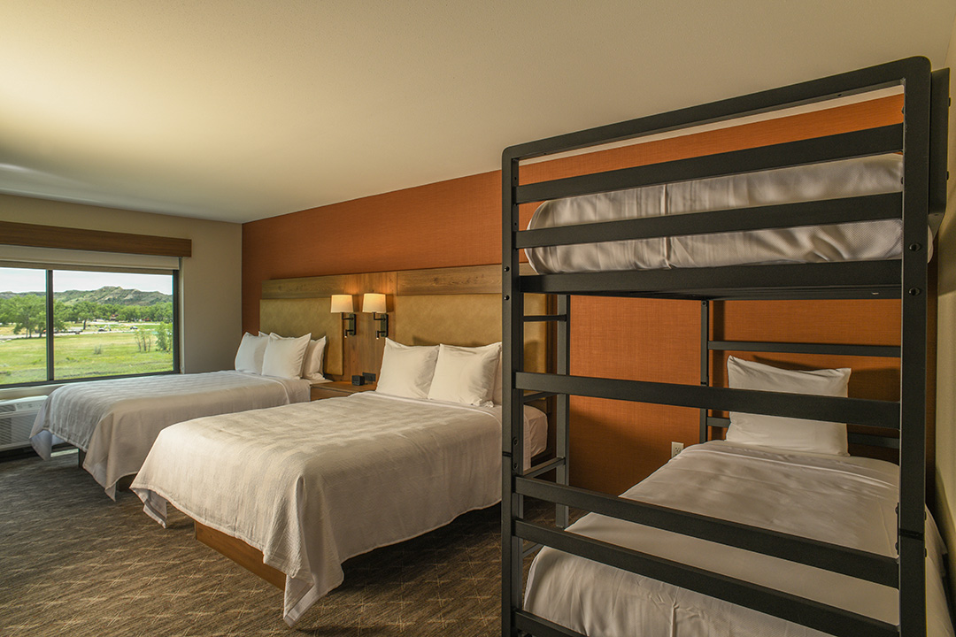 1883 Room 311 - Double Queen Room with Twin Bunk - 2645